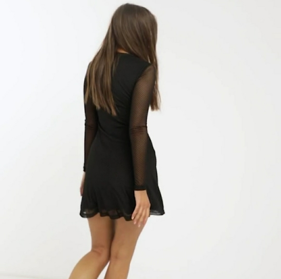 Long sleeve tulle mini dress w/ black dots - Picture 4 of 5